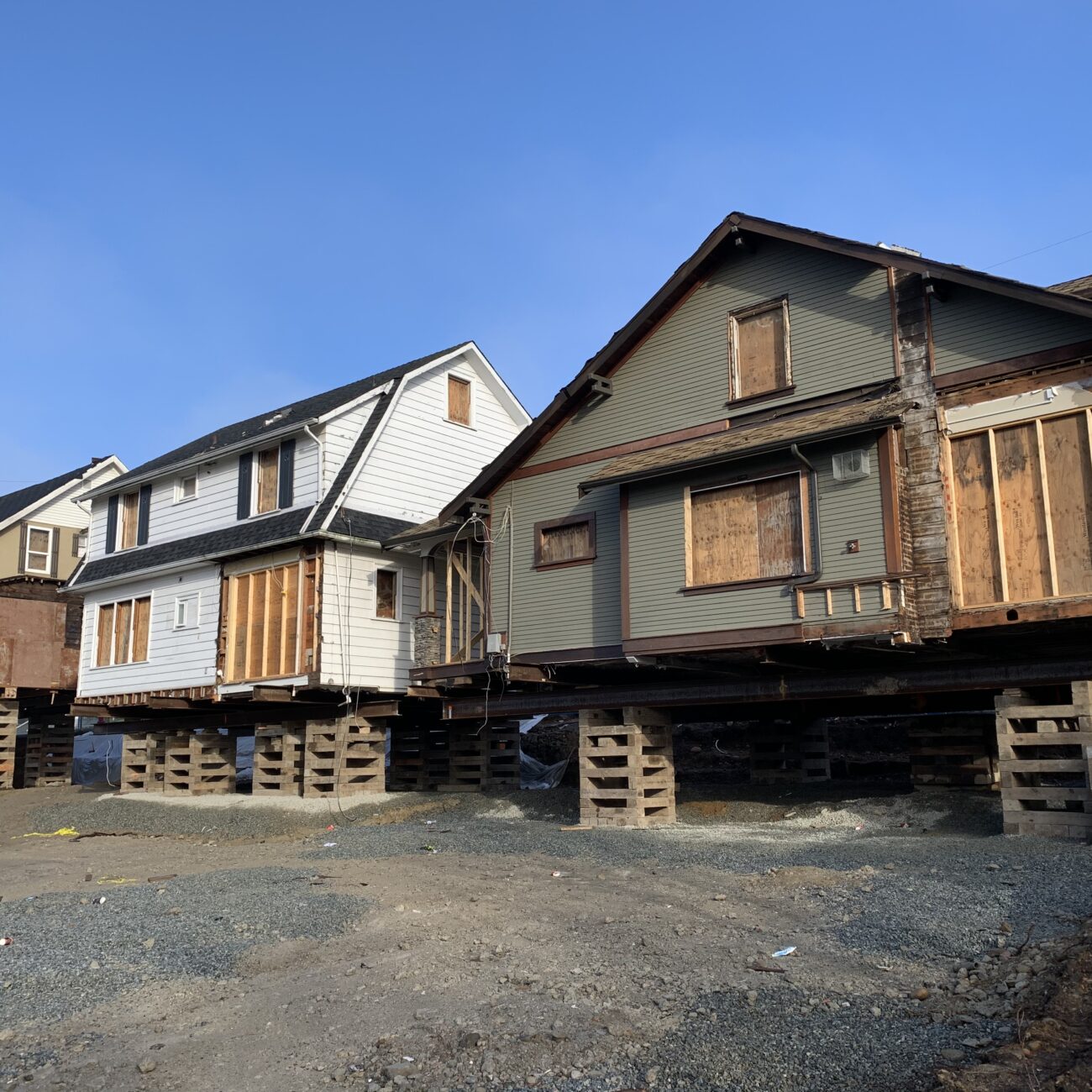 Zebiak - Laval Square Project