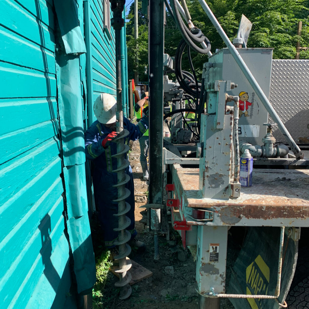 7.-Soldier-Pile-Page.-Drill-Pic-next-to-text